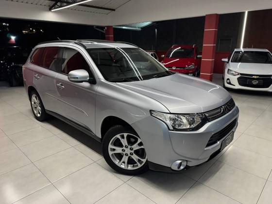 MITSUBISHI OUTLANDER 2.0 16V GASOLINA 4P AUTOMÁTICO